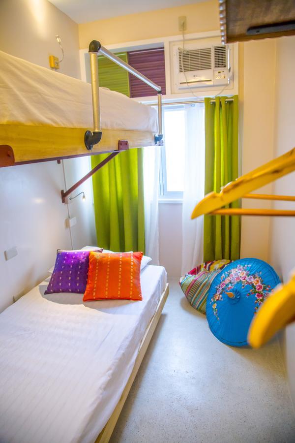Flotsam And Jetsam Artist Beach Hostel Σαν Χουάν Εξωτερικό φωτογραφία