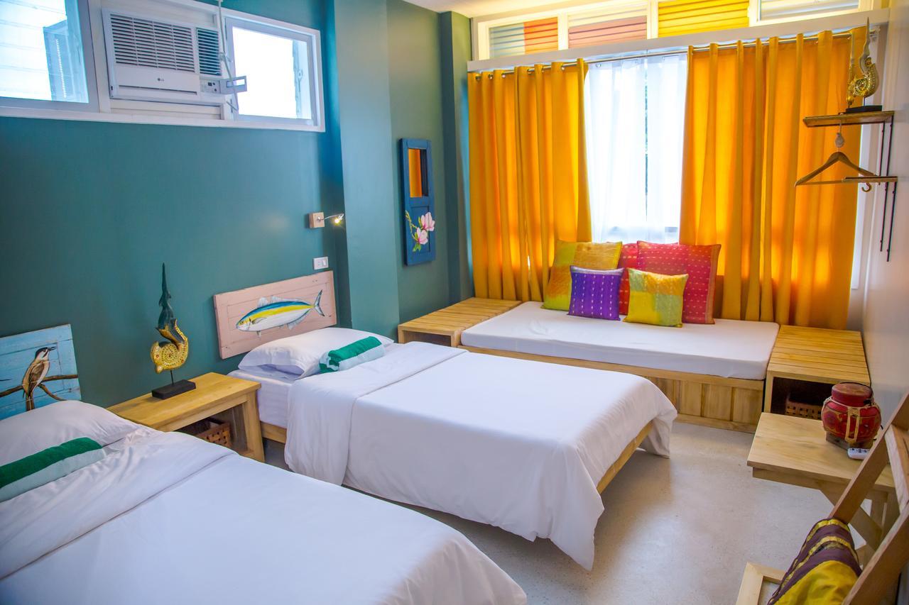 Flotsam And Jetsam Artist Beach Hostel Σαν Χουάν Εξωτερικό φωτογραφία