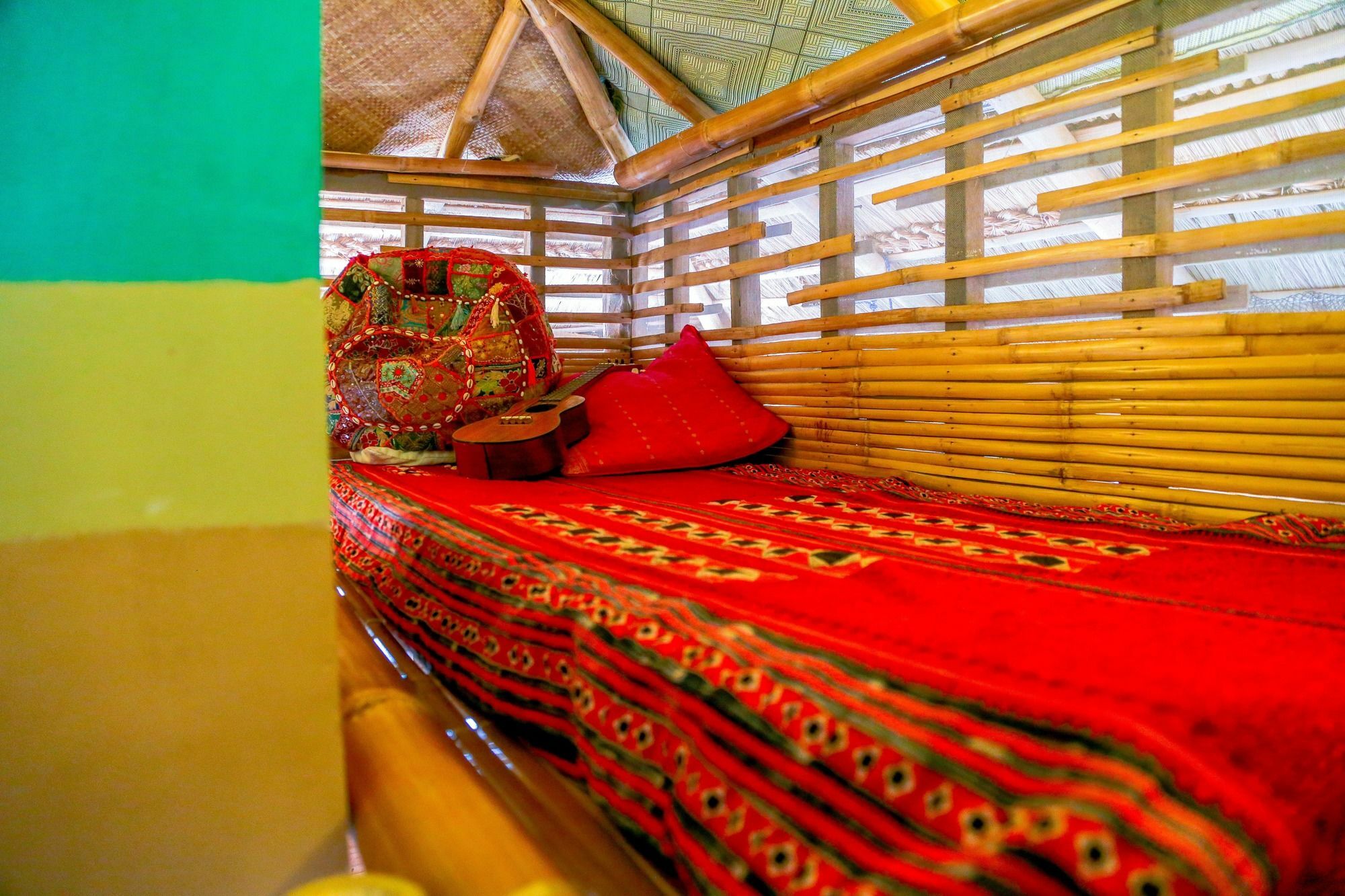 Flotsam And Jetsam Artist Beach Hostel Σαν Χουάν Εξωτερικό φωτογραφία